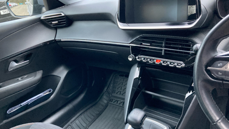 Peugeot 208 1.2 PureTech 100 Active 5dr Petrol Hatchback